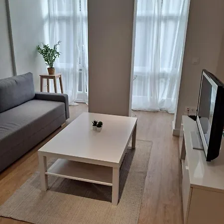 Vistas Muralla Centrico En Zona Peatonal Wi-fi Vut Lu 3270 *