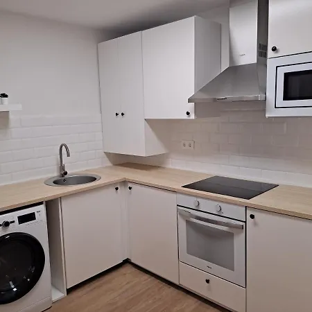 Vistas Muralla Centrico En Zona Peatonal Wi-fi Vut Lu 3270 루고